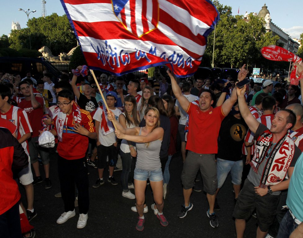 Хиляди в Мадрид отпразнуваха титлата на Атлетико