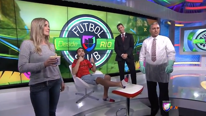 Камата прави коламаска на мексикански журналист в ефир