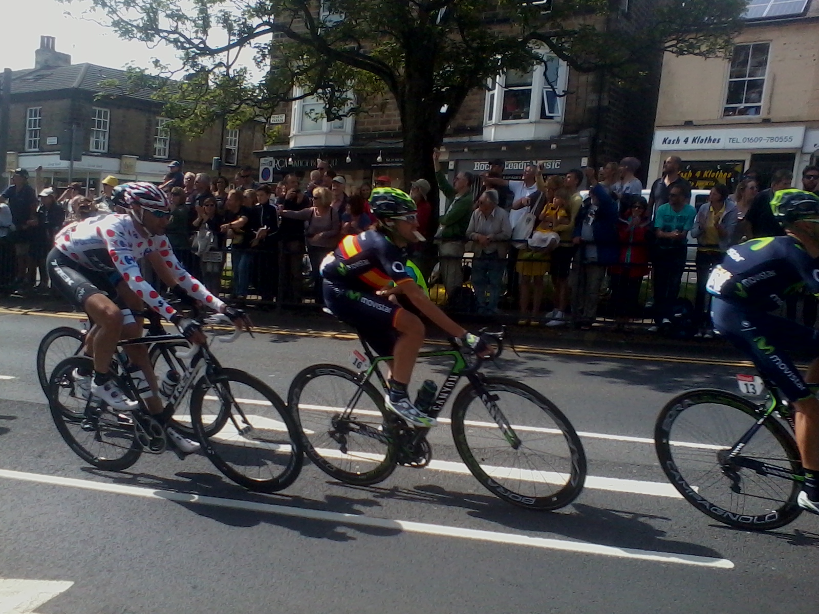 Винченцо Нибали спечели втория етап от Тура