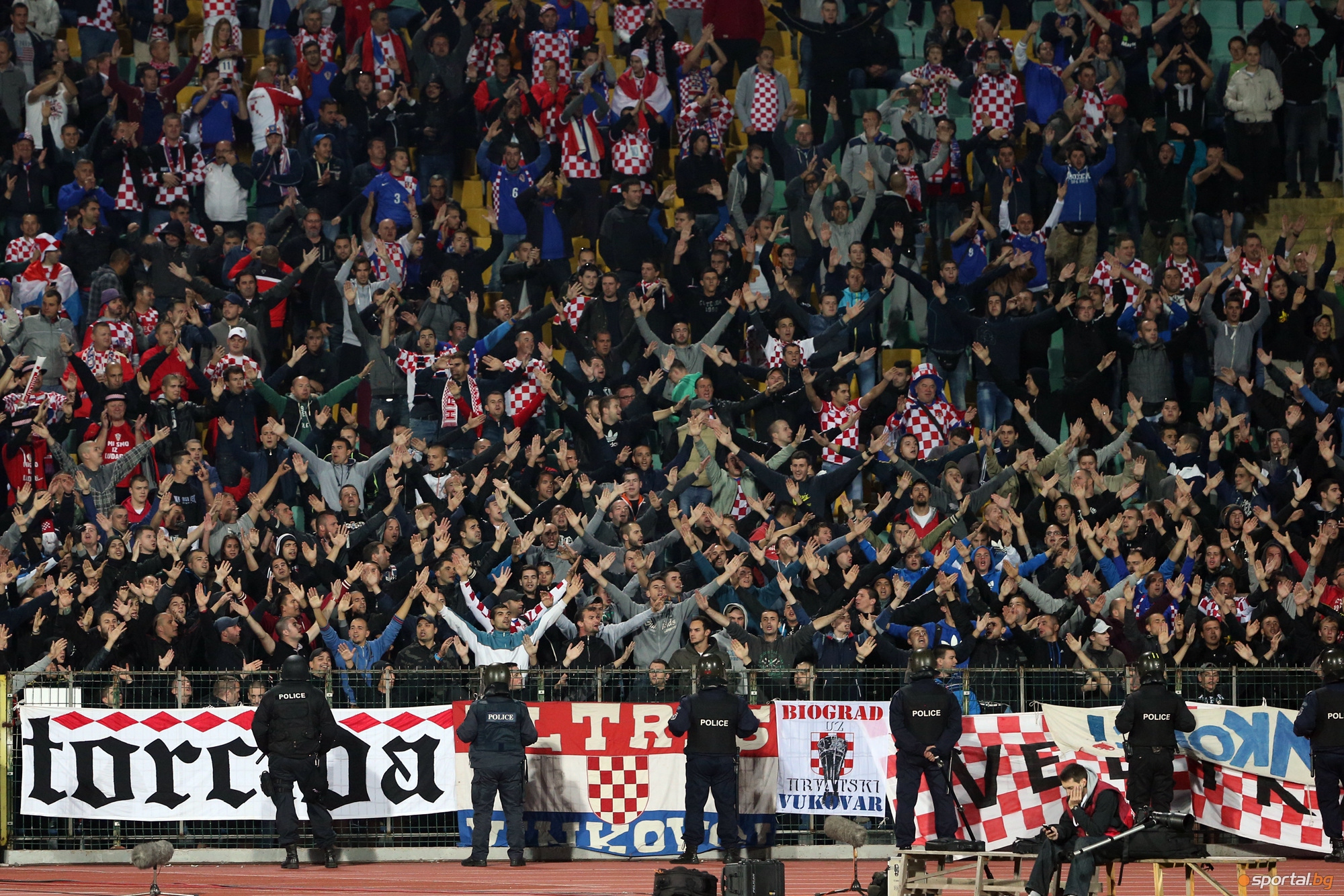 Безредици белязаха мача между България и Хърватия - част I