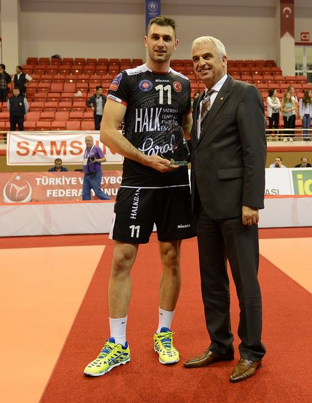 Халкбанк спечели Суперкупата на Турция! Цецо Соколов с 25 точки и MVP за 3:1 над Фенербахче