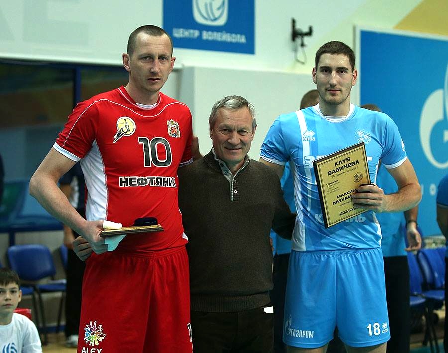 Георги Братоев и Нефтяник взеха гейм на Зенит, Тонюти дебютира за шампионите