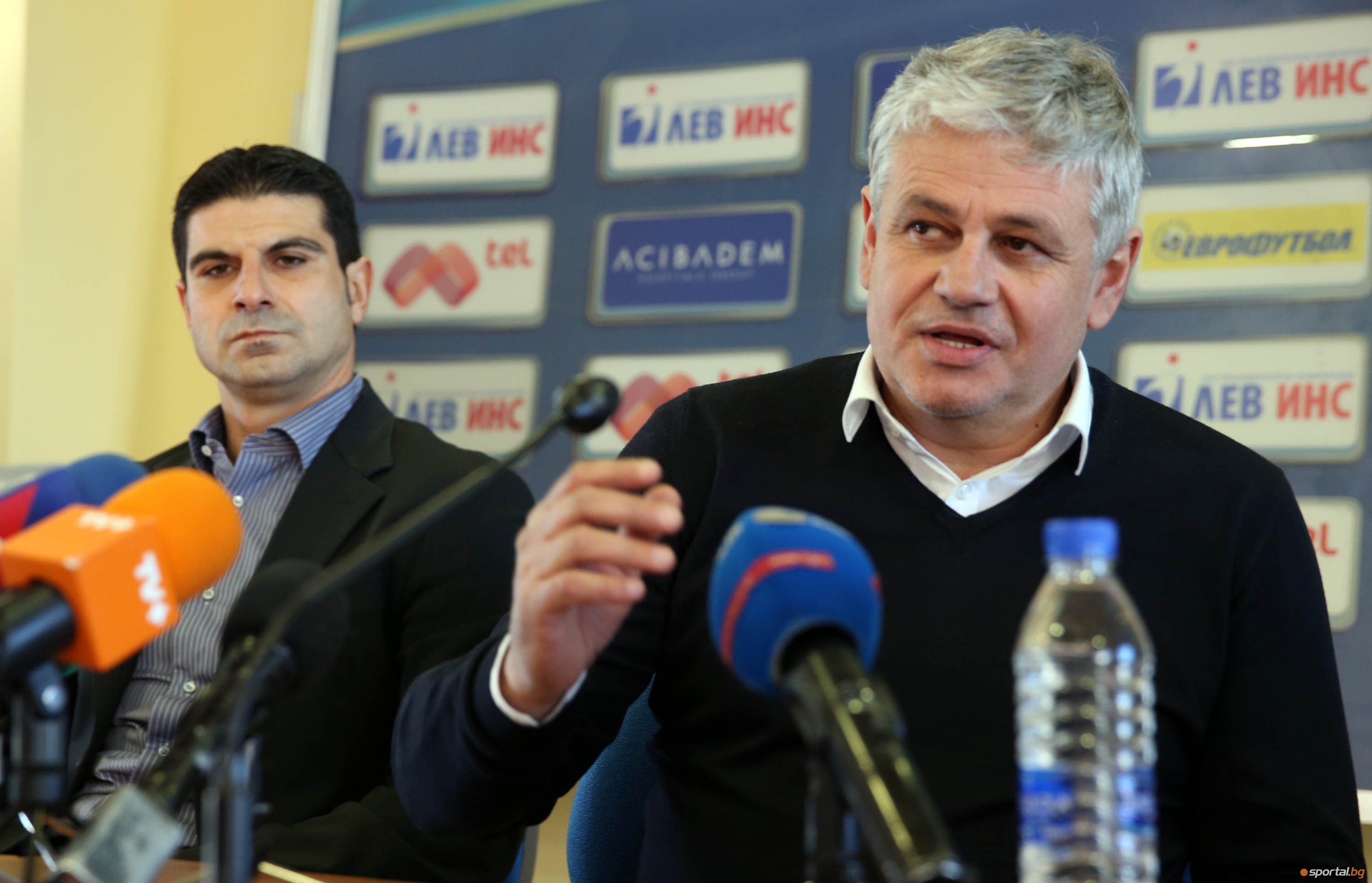 Представиха официално Стойчо Стоев като треньор на Левски
