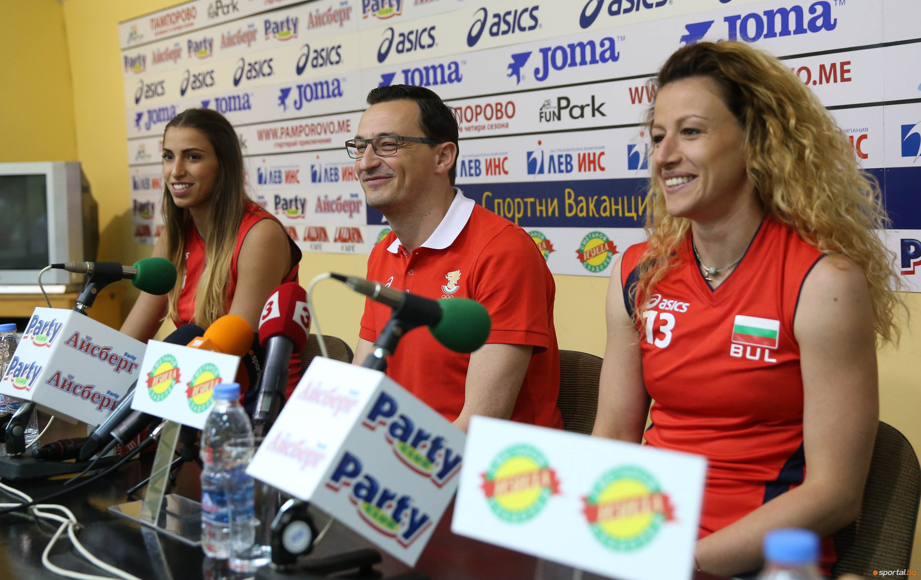 Пресконференция на национален отбор жени преди игрите в Баку