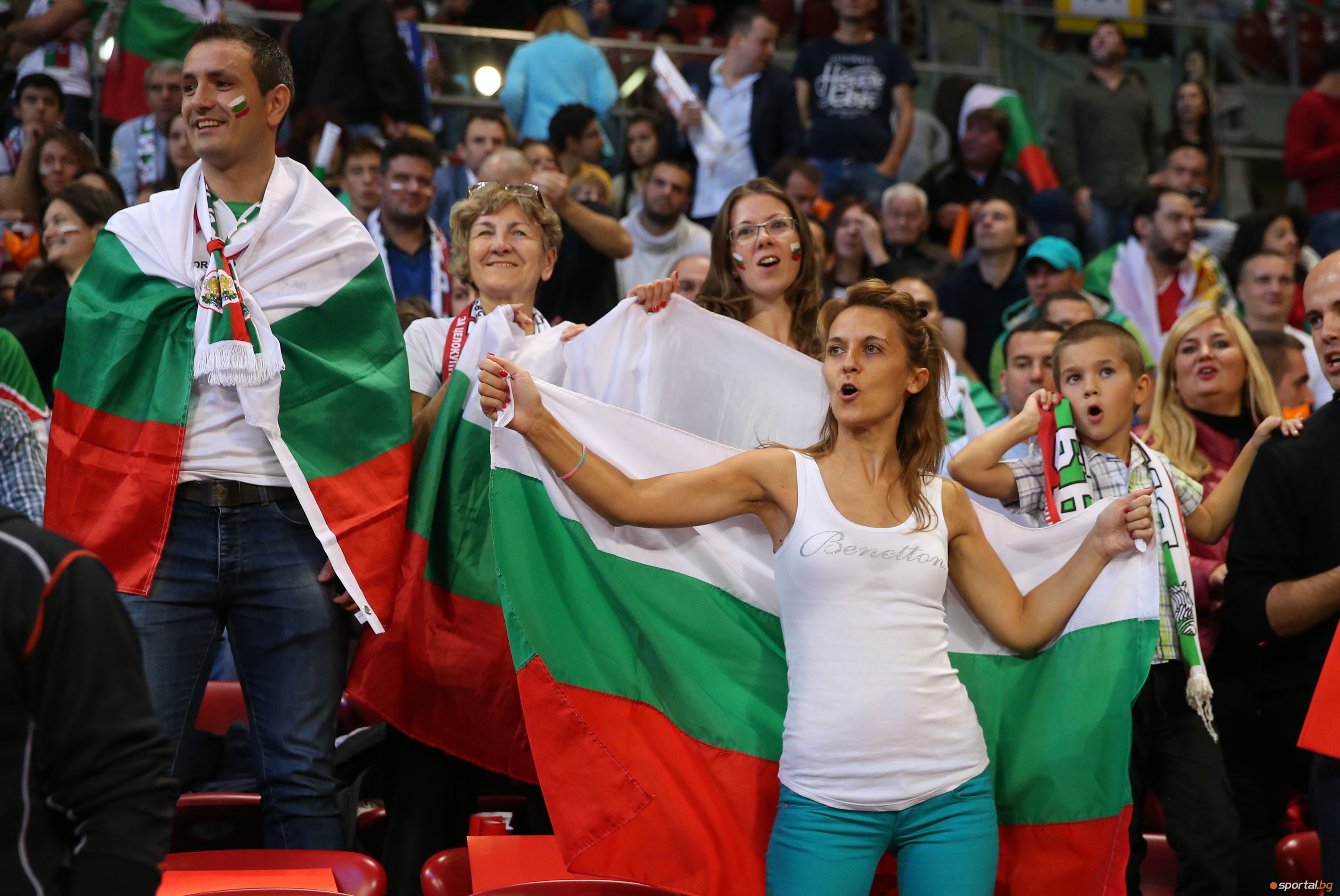 Българските фенове по време на 1/2 с Франция