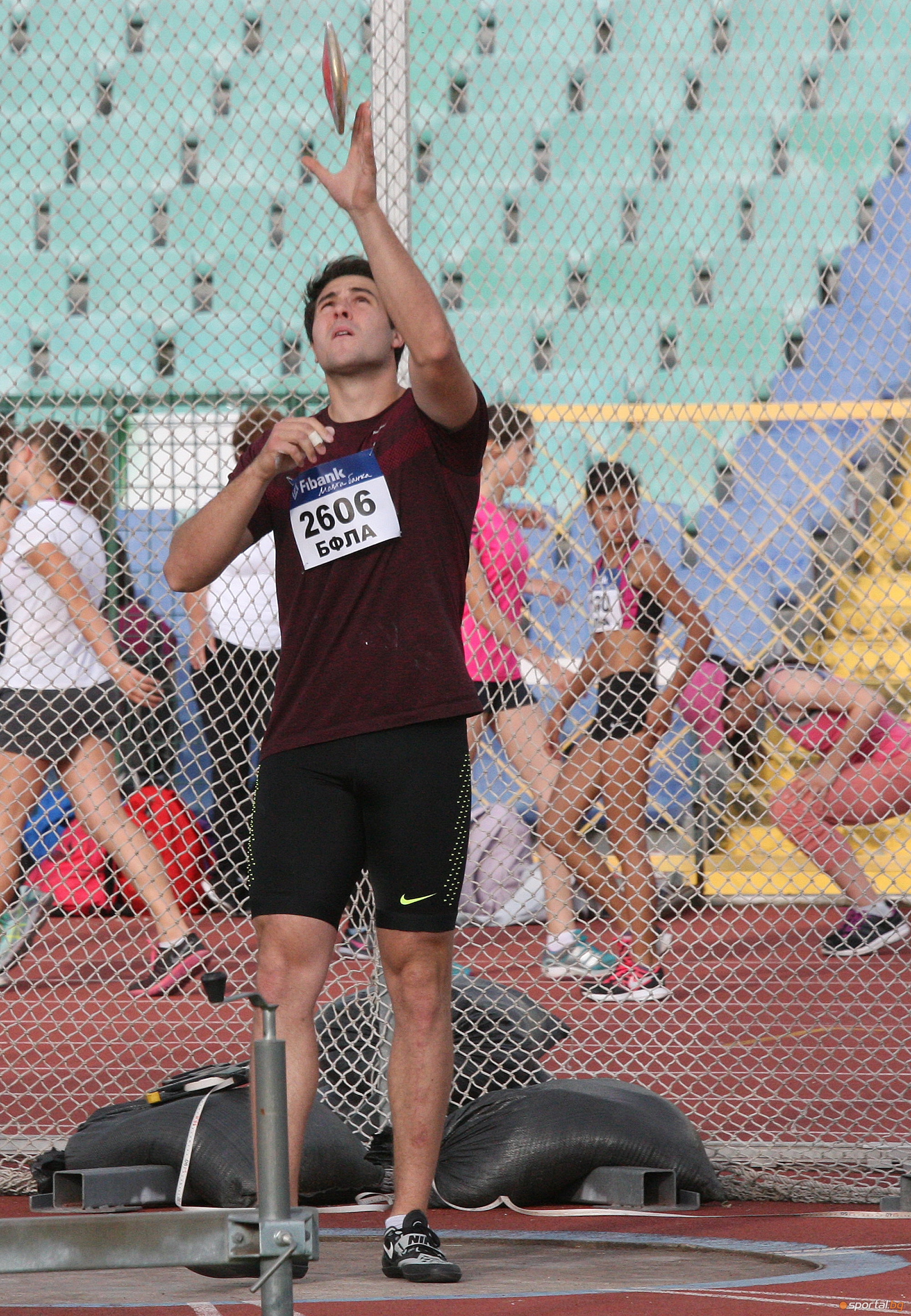 Държавно индивидуално първенство по лека атлетика за мъже и жени 1ви ден