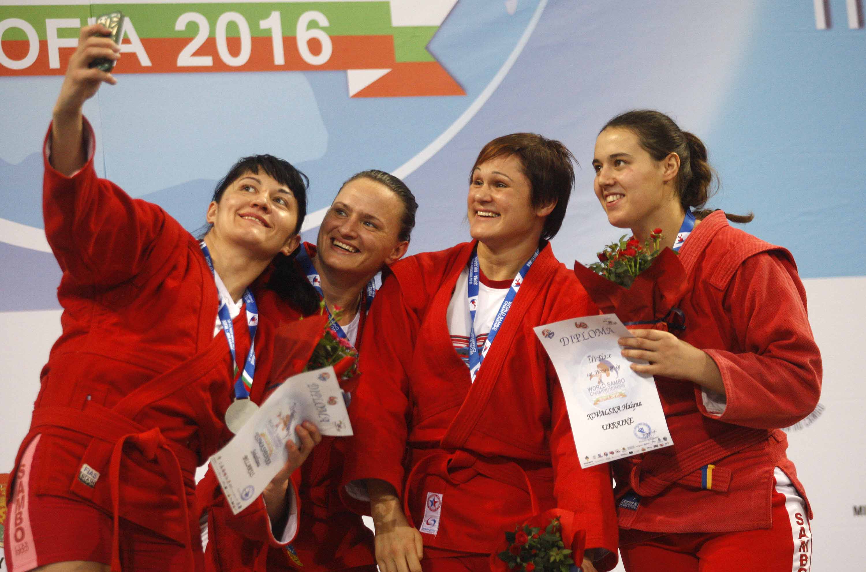 Мария Оряшкова стана световна шампионка по самбо за четвърти път
