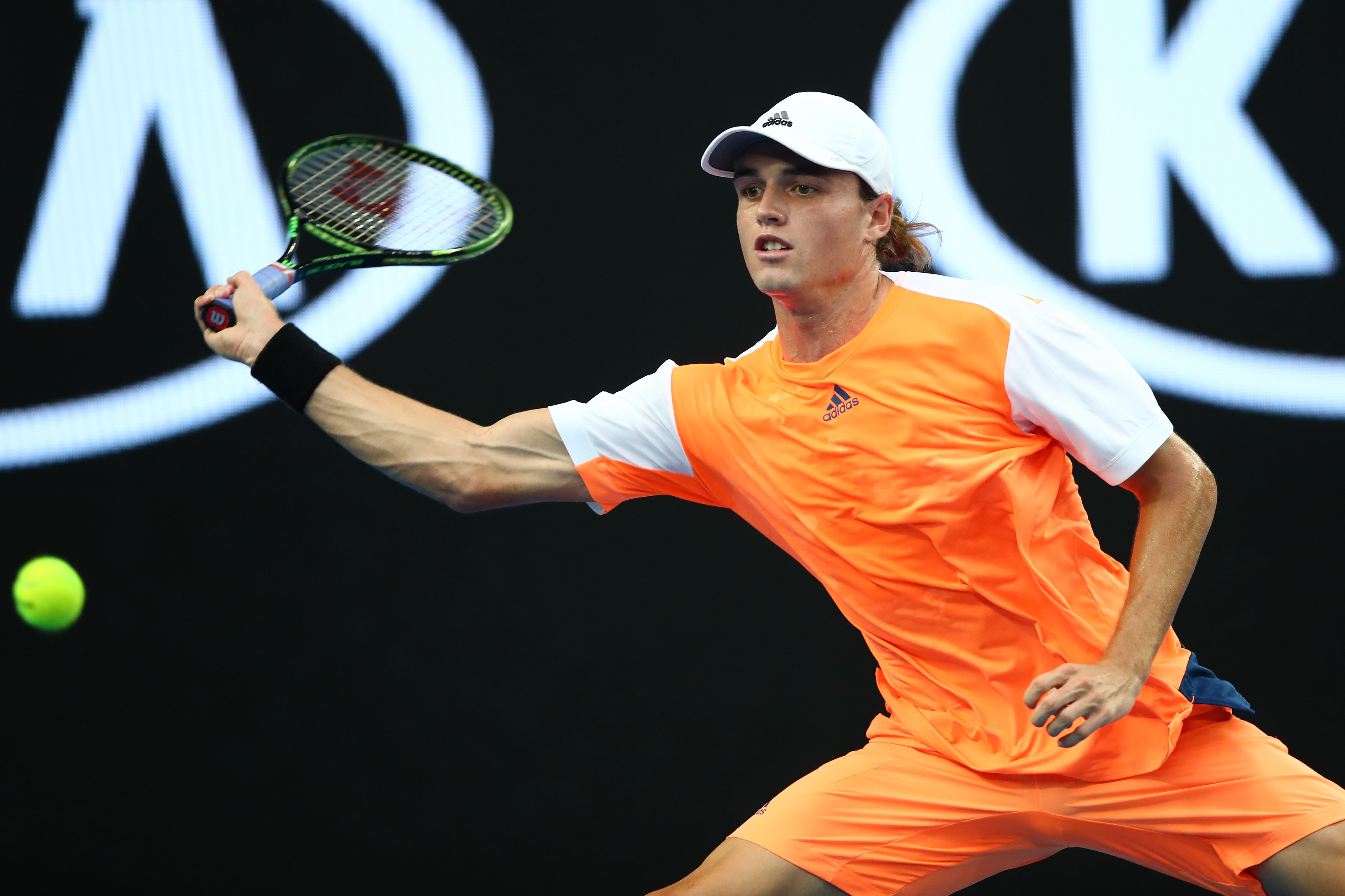 Григор с лесна победа в първия кръг на Australian Open