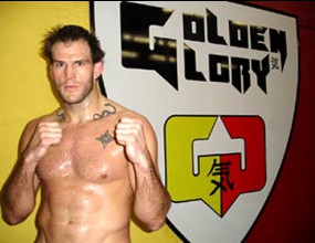 Треньорът на Любо Чука подписа с UFC