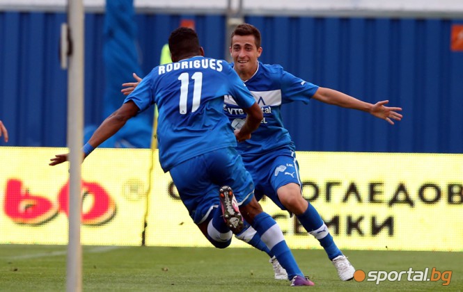  Гари Родригес избави Левски против Миньор (Перник) 