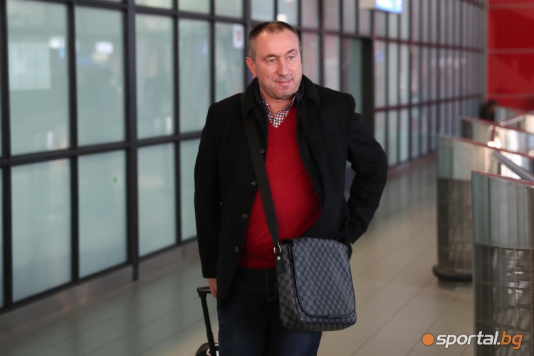  Станимир Стоилов и Цанко Цветанов се прибраха в България 