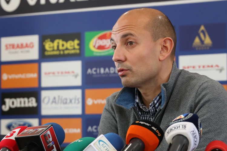  Пресконференция на Станислав Ангелов 