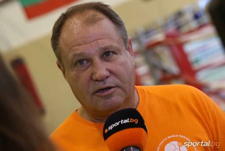  Националният тим по бокс за девойки и девойки преди Екологичен потенциал в София 