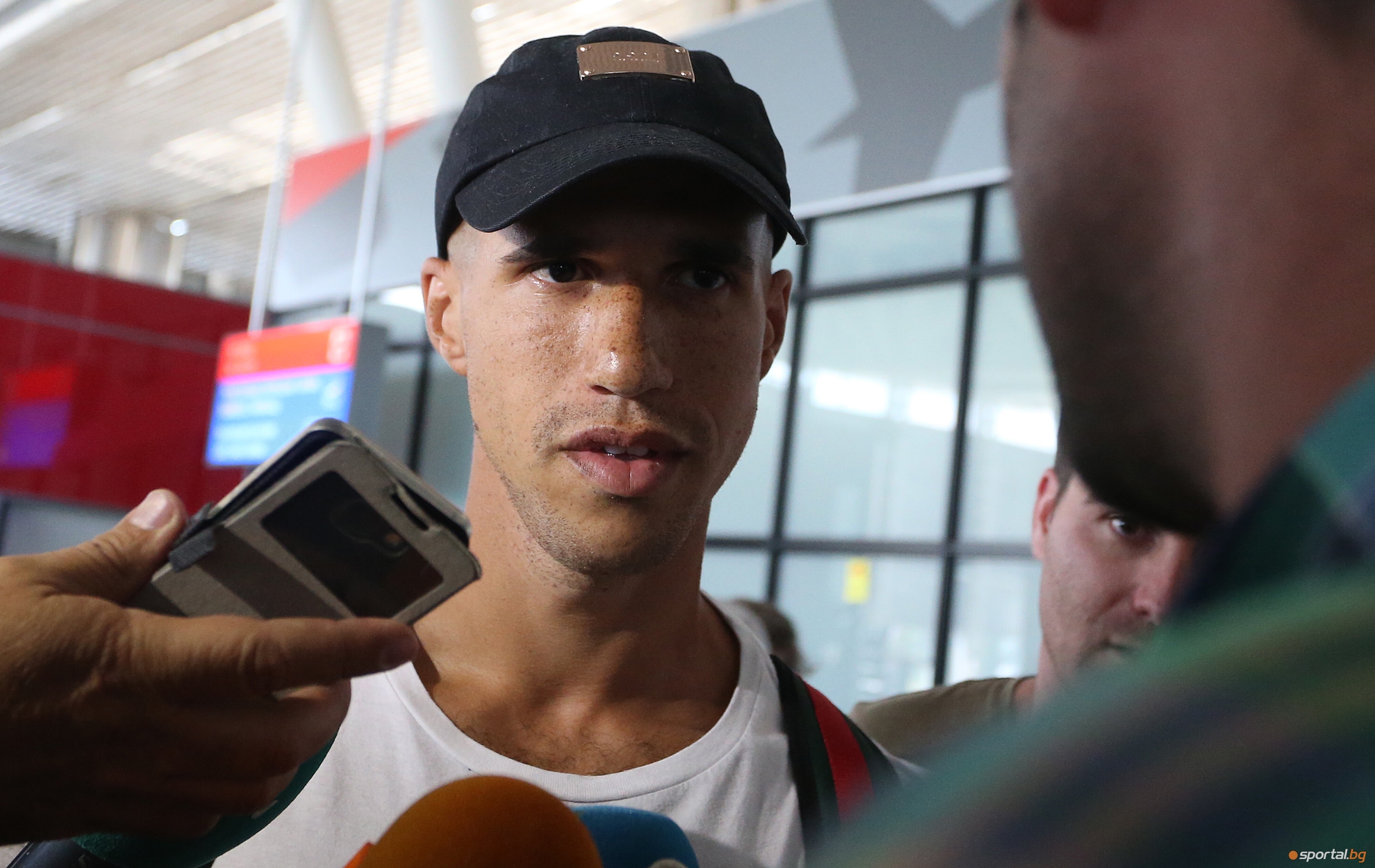  Габриел Обертан дойде в България 