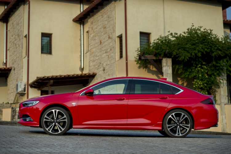 Тест на новата Opel Insignia