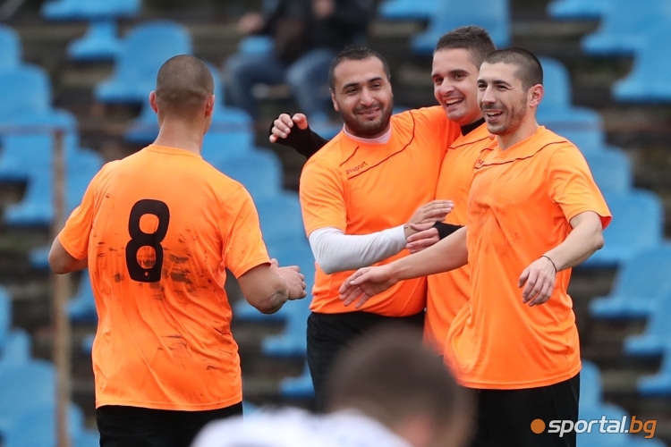  Загорец (Нова Загора) - Сокол (Марково) 