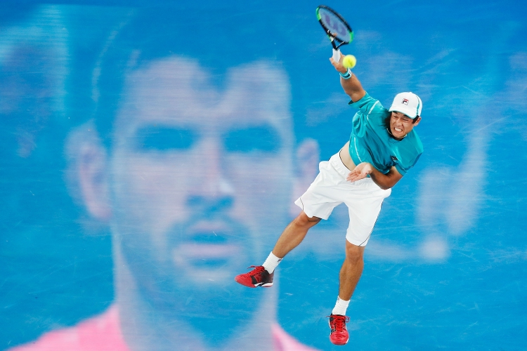  Григор оцеля в петсетова борба със 186-ия в света 