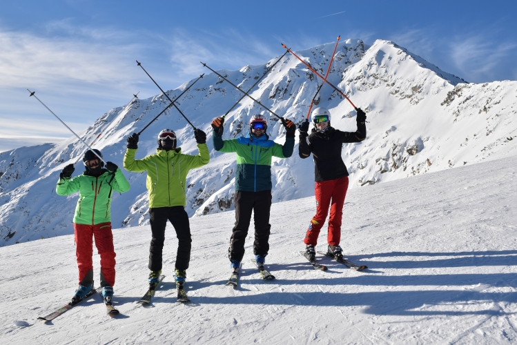  Момчето, което има офис с най-яката панорама на света 