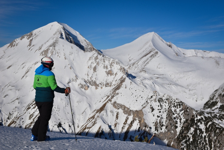 Момчето, което има офис с най-яката панорама на света 