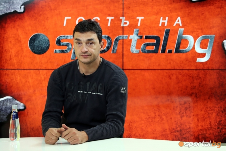  Владо Николов в 