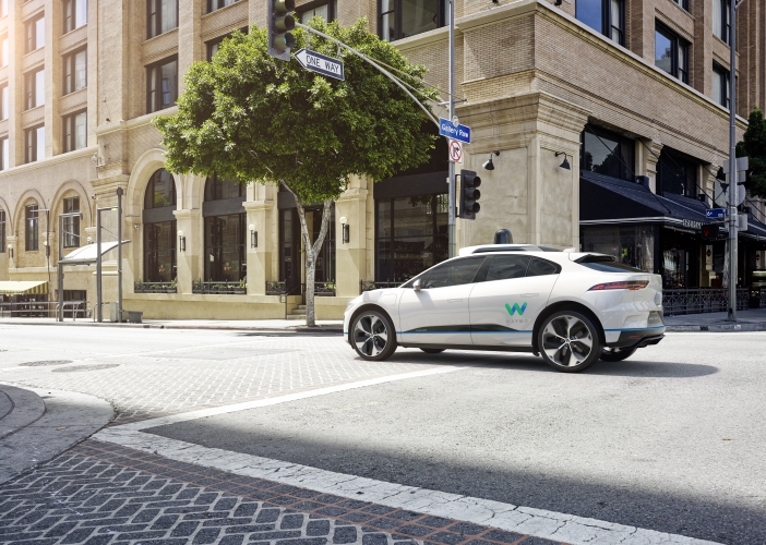  Jaguar Land Rover и Waymo създават самостоятелен I-Pace 