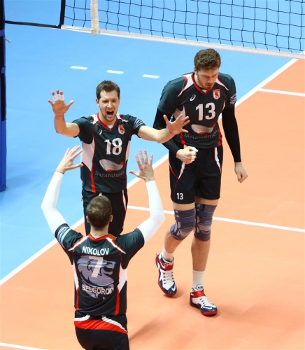 Николай Николов и Белогорие спечелиха Купата на CEV