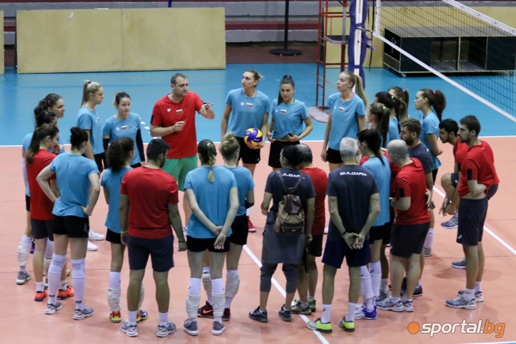 Женският национален отбор по волейбол се подготвя за участието си в Европейската лига