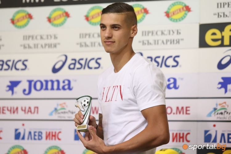  Кирил Десподов бе определен за футболист номер едно на VI кръг 