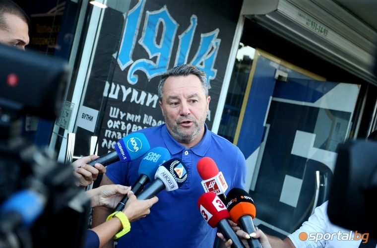 Славиша Стоянович посети официалния фен клуб на Левски