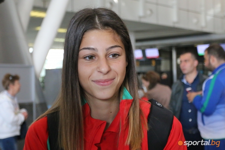 Българската делегация отпътува за младежките олимпийски игри