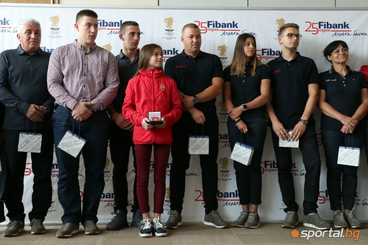 FiBank награди медалистите от младежката Олимпиада в Буенос Айрес