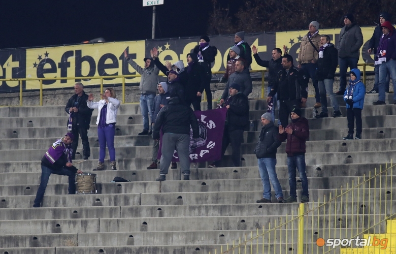  Левски - Етър 