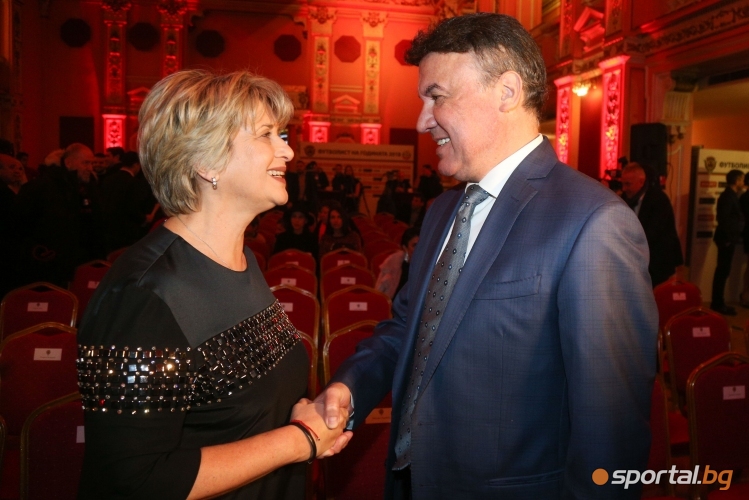  Гости и публични лица преди церемонията 