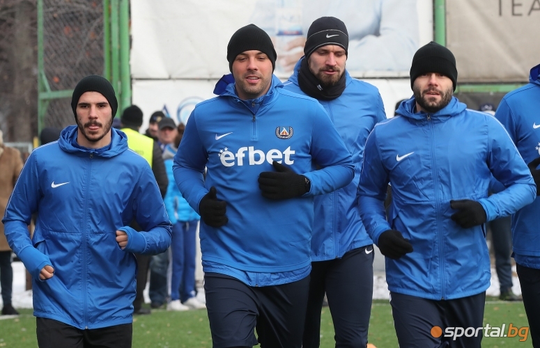 Футболистите на Левски с първа тренировка за годината