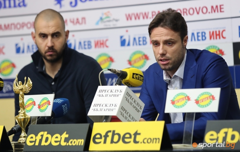  Наградиха волейбоният Нефтохимик за тим на месеца 