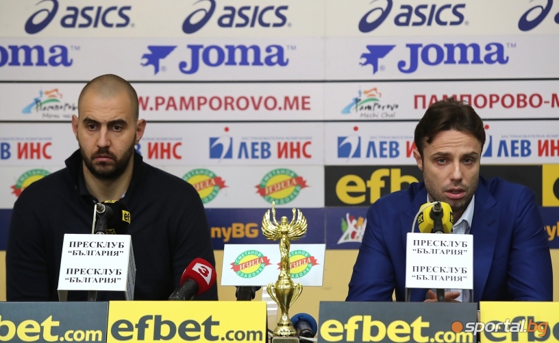  Наградиха волейбоният Нефтохимик за тим на месеца 