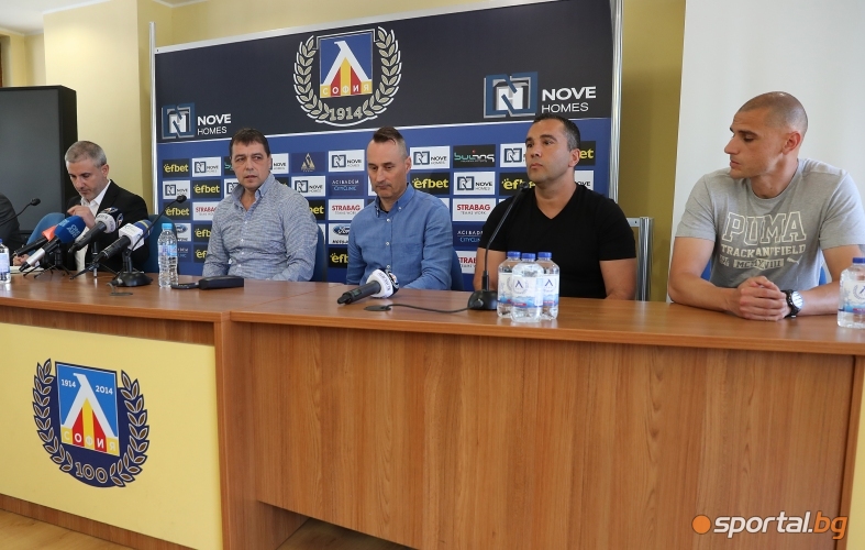  Петър Хубчев е новият старши треньор на Левски 