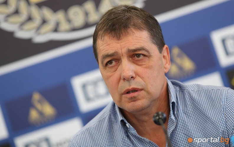  Петър Хубчев е новият старши треньор на Левски 