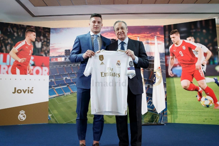  Представянето на Лука Йович в Реал Мадрид 