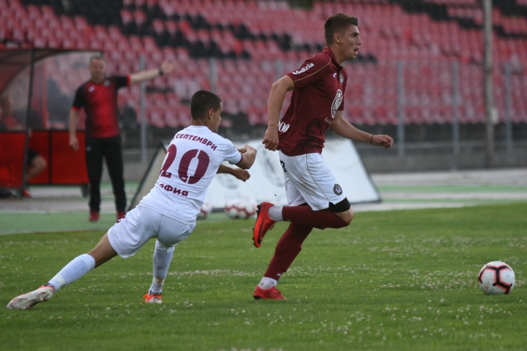  Локомотив (Сифия) - Септември 