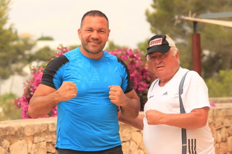  Кубрат Пулев тренира в Майорка 