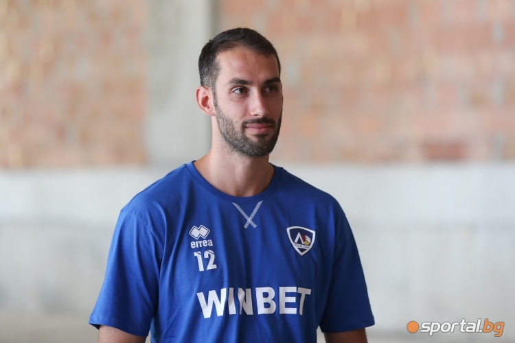 Вижте как върви строежът на новата зала на волейболния Левски