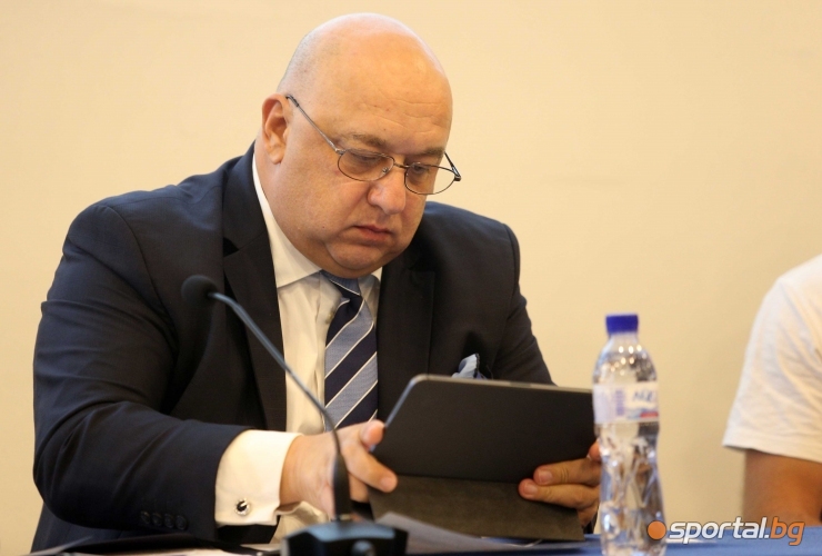  Дискусия за предварителна защита против зависимостите с присъединяване на министър Кралев 