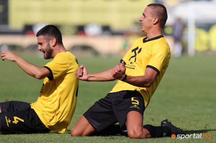  Миньор Перник - Струмска популярност (Радомир) 