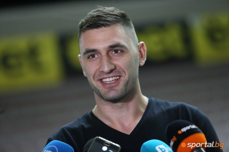 Интервюта и открита тренировка на волейнационалите