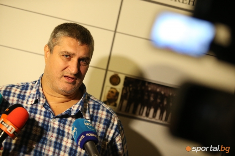  БФ остави Пранди да води националният тим по волейбол 