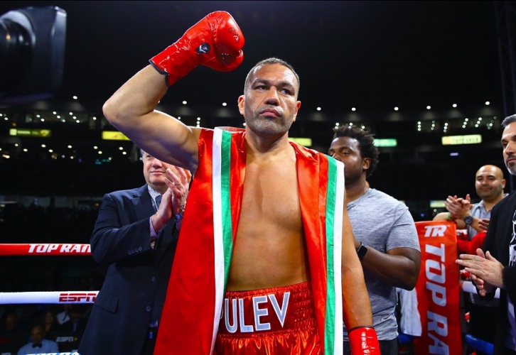  Кубрат Пулев с безапелационна победа над коравия Букър в Калифорния 