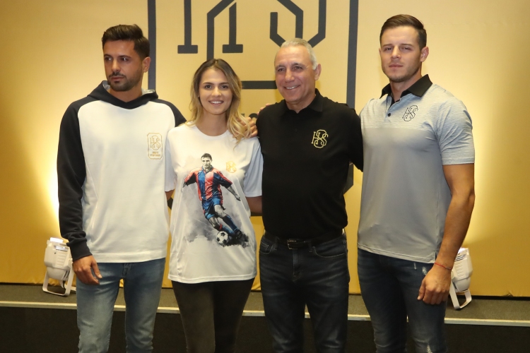 Христо Стоичков представи нова марка