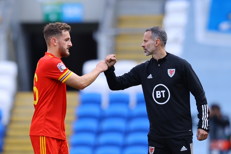 Уелс - България