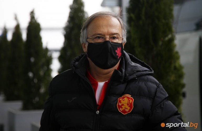 Националите заминаха за Ирландия